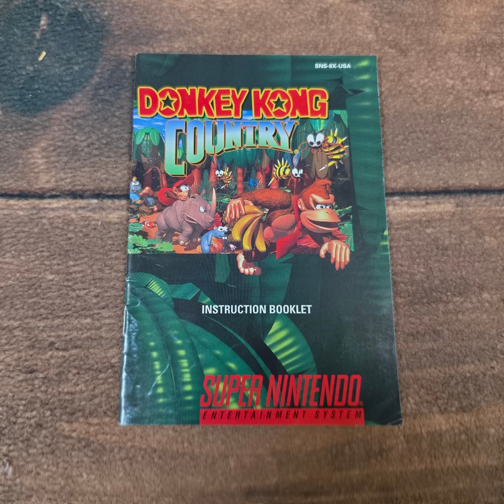 Nintendo Donkey Kong Country Manual SNES Green Good Instruction Booklet SNS-8X